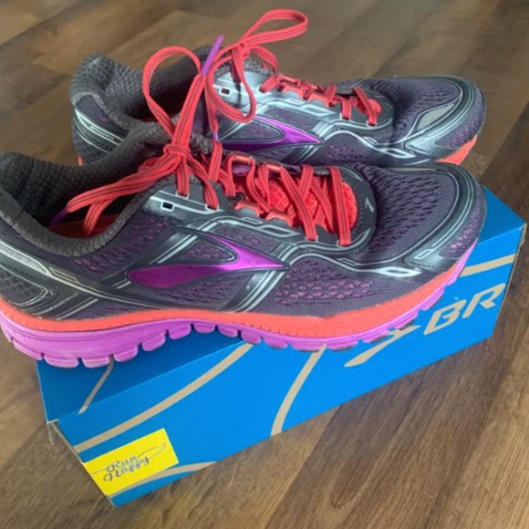 Brooks Ghost 8 Running Shoes - Picture 10 of 12